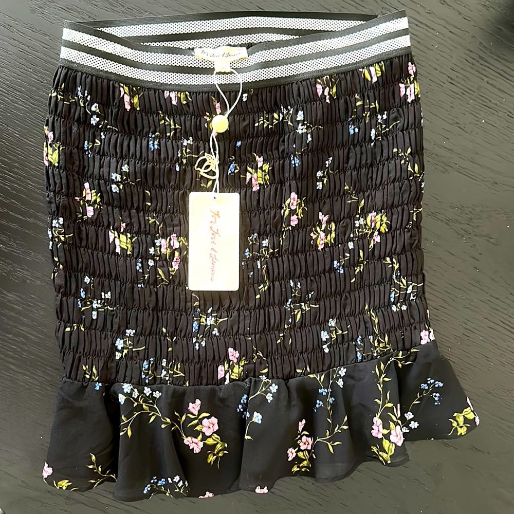 For Love & Lemons Black Floral Ruffle Mini Skirt NWT - Picture 4 of 4